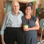 Социальная служба  храма священномученика Владимира, митрополита Киевского и Галицкого в Южном Бутове поздравила престарелых членов прихода с прошедшими праздниками