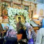 Прихожане поклонились чудотворному образу Божией Матери «Призри на смирение»